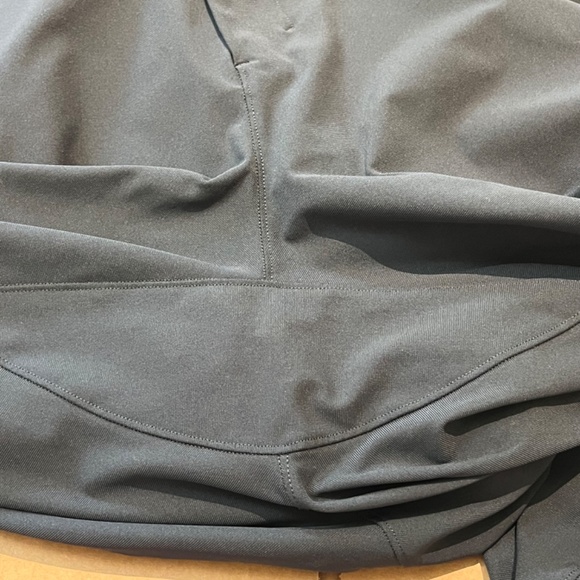 Lululemon Commission Slim Warpstreme Pant - Men's Size 31 X 28 - Gray - Picture 9 of 12
